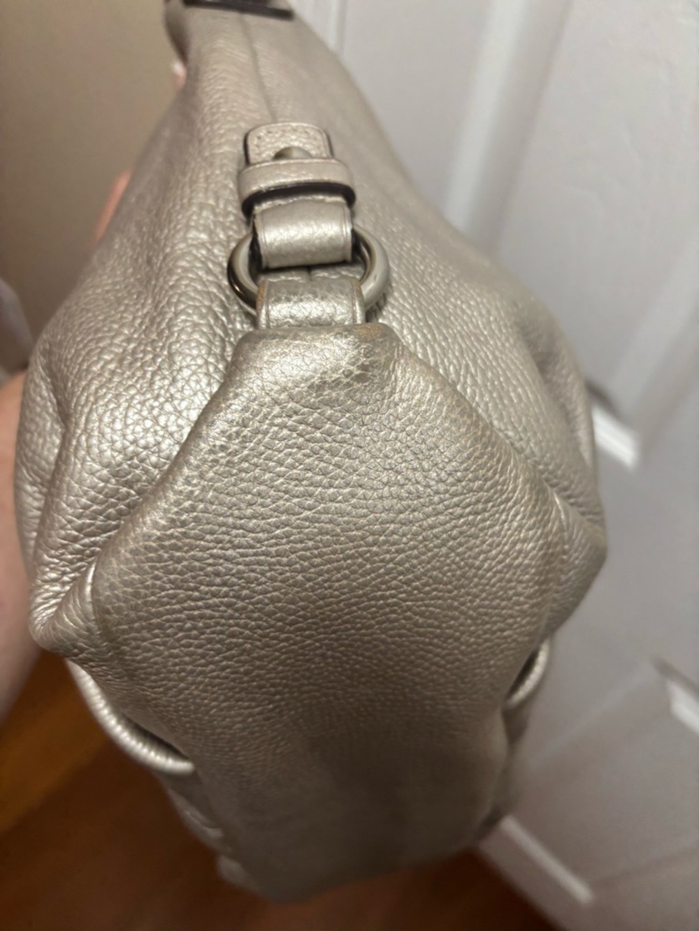 Coach C1120-F15064 24CM Convertible
Metallic Silver Pebbled Leather Hobo in GUC - Picture 8 of 16